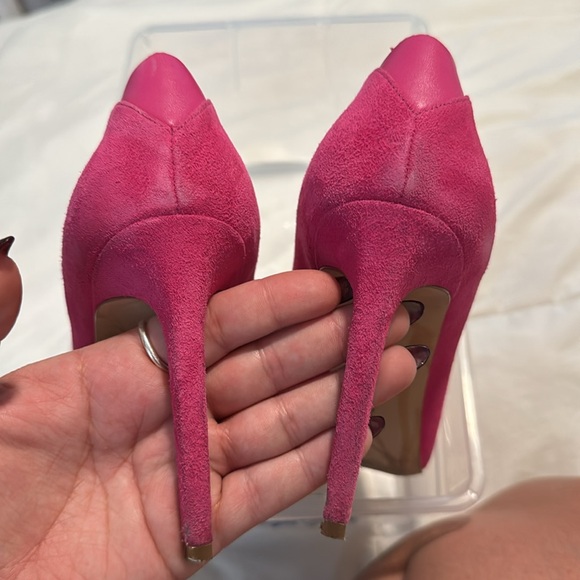 Pink heels - Picture 3 of 10